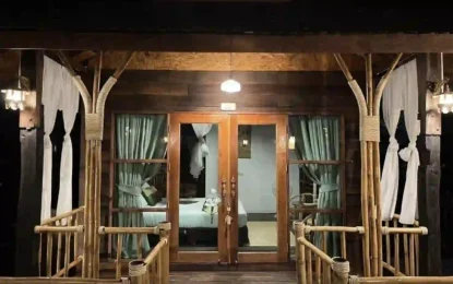 Say Love Baan Sapan (11)