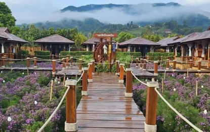 Say Love Baan Sapan (4)