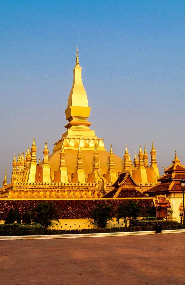 650x1000 slide tour_card-laos (2)_result