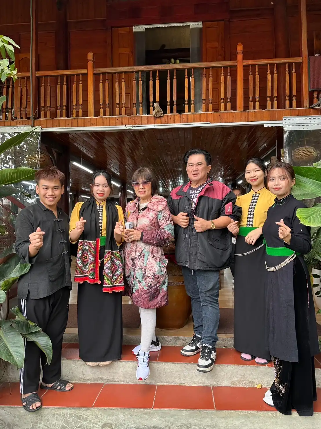 explore-hanoi-sapa-misty-mountains-dec-2024h (24)